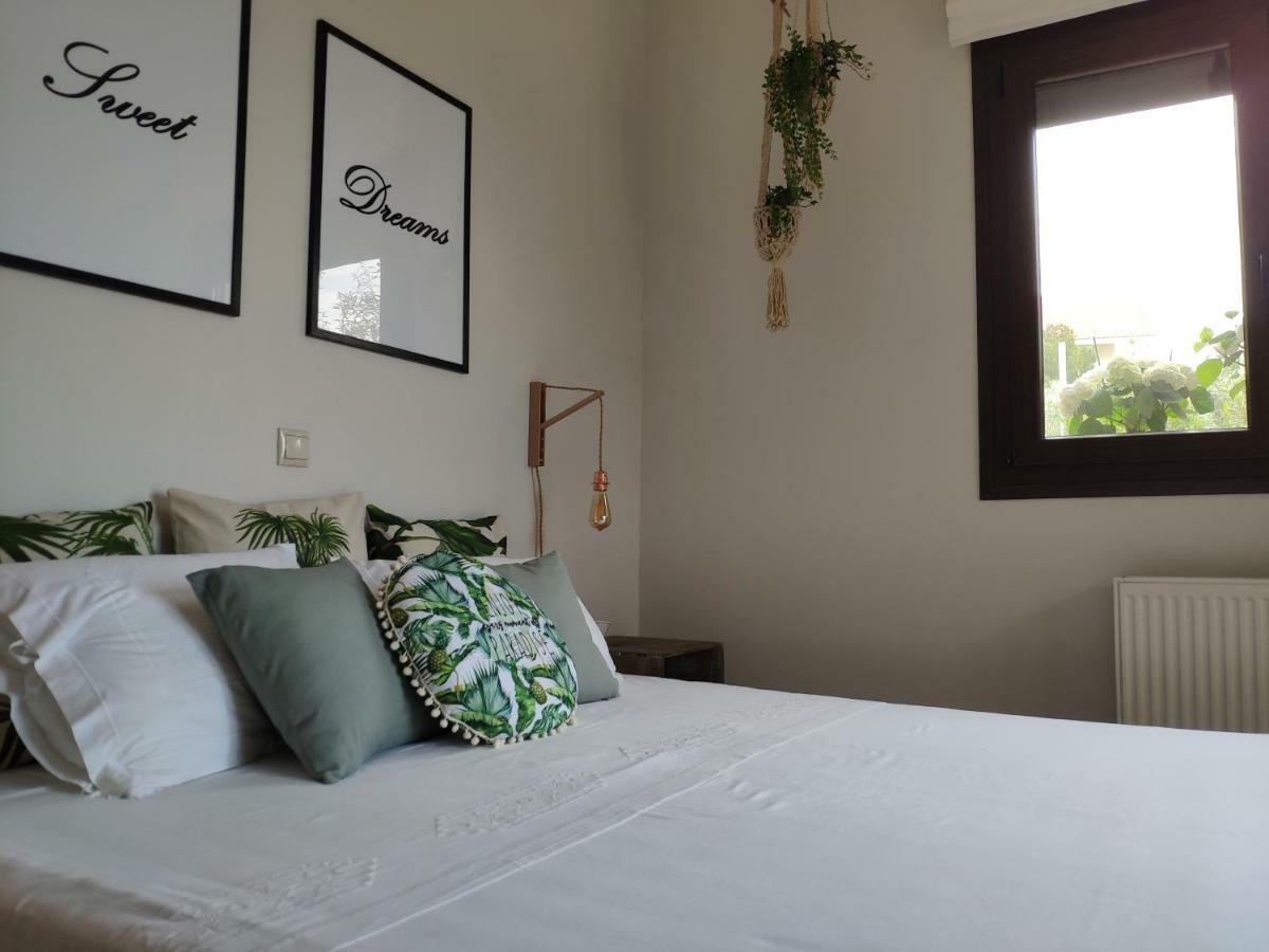 Olive Tree Cottage 2 Nea Peramos  Ngoại thất bức ảnh